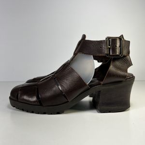 Mia Womens Sz 5.5M Heel Sandals Brown Leather Strappy